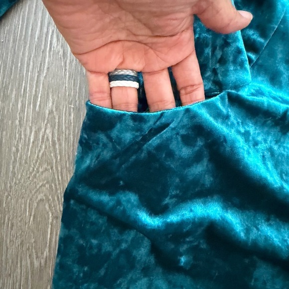 Indigo Thread Co Velvet Teal Lace WhimsiGoth Cardigan Grunge Sz L Cosplay Boho - Picture 10 of 11